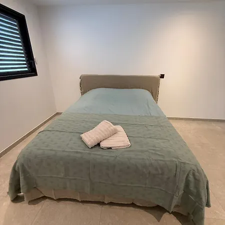Villa La Suberine A 20 Minutes De Collioure Vives