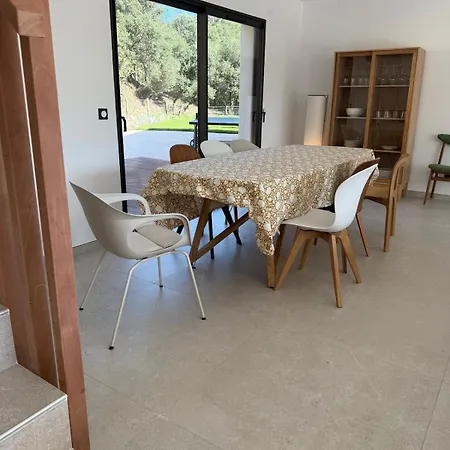 Вилла La Suberine A 20 Minutes De Collioure Vives